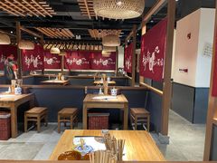 大堂-先启半步颠小酒馆(常熟万达广场店)