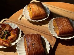 -VERIE BAKEHOUSE