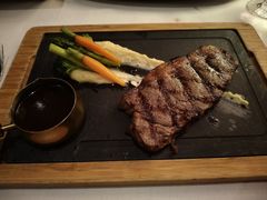 -龙虾酒吧扒房(宁波香格里拉店)