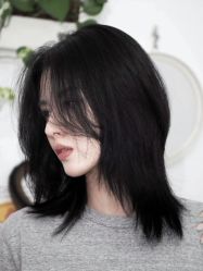 -Tloml salon