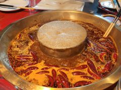 -小龙翻大江文化火锅(宽窄店)