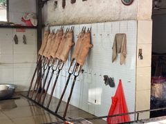 -黄记四更烤乳猪店