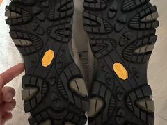 -燕莎奥特莱斯购物中心