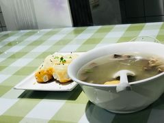 -苓记南京鸭血粉丝.皮肚面(县东巷店)