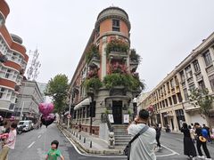-巴公房子