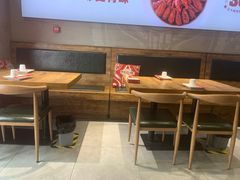 -叶派龙虾•招牌香辣蟹·海鲜(中海国际店)