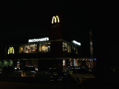 -麦当劳(国际社区店)