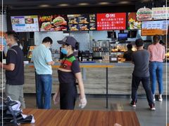 -汉堡王(梅村服务区南店)