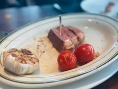 -MONICH牛排融合餐厅(和义大道购物中心店)