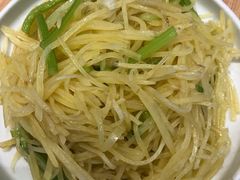 手工芹菜土豆丝-老昌春饼(新天地店)