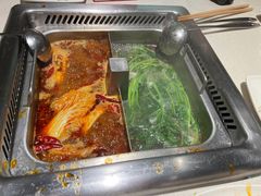 -海底捞火锅鲜切牛肉主题店(长寿路店)