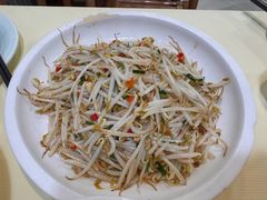 剁椒豆芽-笨罗卜浏阳菜馆(龙华鹏润达店)