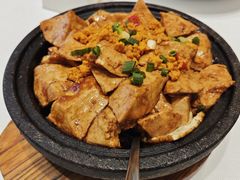 -品海楼·大连海胆锅贴馆(东港店)