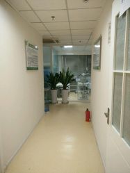 -苗方清颜专业祛痘连锁机构