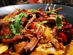 -风光老灶麻辣香锅(大成路翠微百货店)