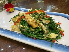 -三江源美食城