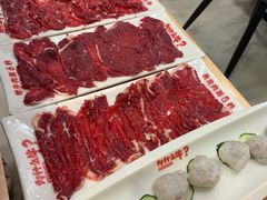 现切吊龙-为什么牛潮汕牛肉火锅(万胜广场店)