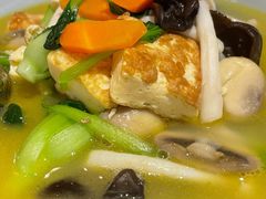 杂菌手工豆腐-涌觅名灶·本地海鲜宁波菜(财富广场店)