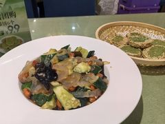 -桃子餐厅·天津菜(王顶堤总店)