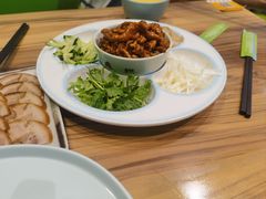 -合合春饼·酱骨·东北菜(潘家园店)