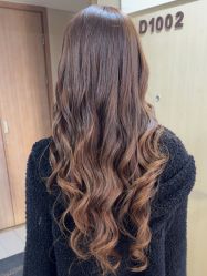 -LILI·HAIR SALON理理造型