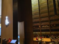 -杭州逸酒店(西湖武林店)