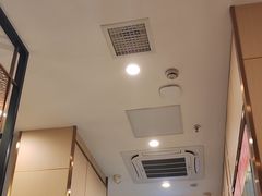 -七欣天香辣蟹火锅(闵行浦江欢乐颂店)