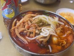 -红鼻子桂林米粉(金唐新光界店)