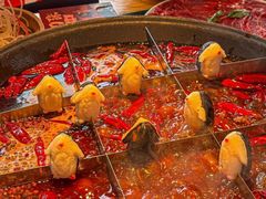 -渝嘴小老弟老火锅(华新村店)