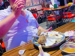 -蚝堡海鲜·威海菜·海肠捞饭·烧烤·亚洲吃蚝公司(幸福门店)