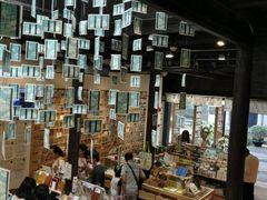 -猫的天空之城概念书店(杭州南宋御街店)