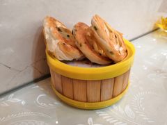 老济南油旋-鹊华居·地道鲁菜·海鲜·融合味(大明湖店)