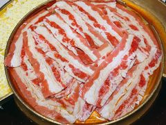 双层肥牛-猪啊牛呀羊啊铜盘烤肉(正大广场店)