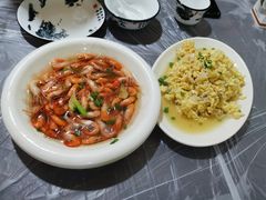 盐水河虾-唔呶喔哩酒家(生产街店)