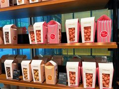 零售区-Laderach 莱德拉(上海环贸iapm店)