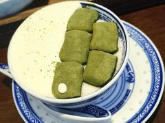 -蟹上黄·蟹黄面·江南糖水(人民广场店)