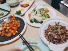 -吕氏疙瘩汤·海鲜新鲁菜(凯德mall新都心店)