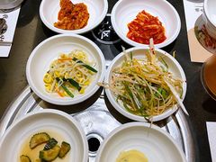 -韩屋韩国料理(天山路店)