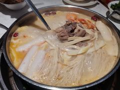-三人行骨头王火锅(长寿店)