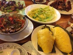 -闯关东东北农家菜(崂山石老人店)
