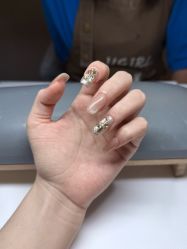 -UGIRL有个美甲