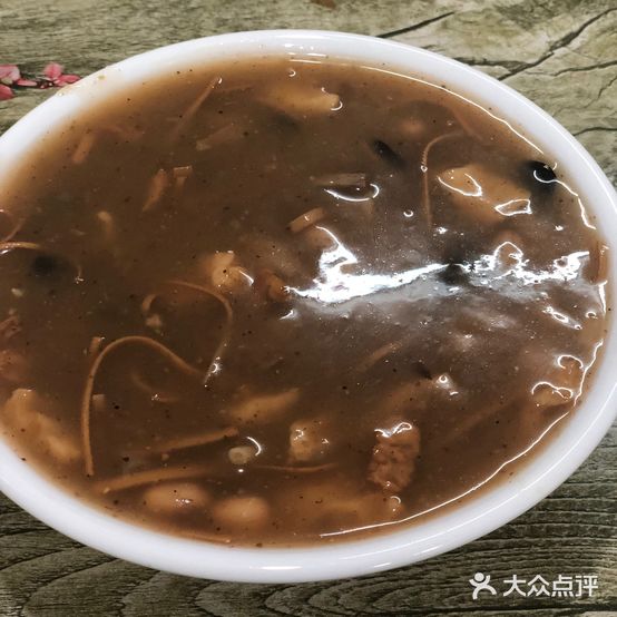 河南逍遥镇羊肉胡辣汤(红旗一路店)