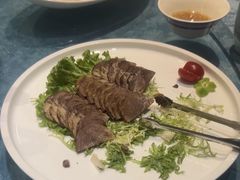 -海派美食·家宴海鲜青岛菜·石锅鲽鱼头(东方城店)