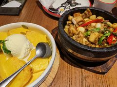 -新白鹿餐厅(银泰西湖文化广场店)