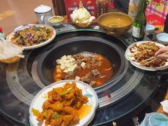 -人民公社铁锅炖·东北菜(卫国道店)