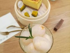 -半勺舒舒生日蛋糕店