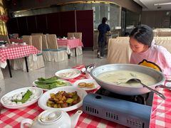 -巴陵全鱼席(湖南老字号汴河街店 )