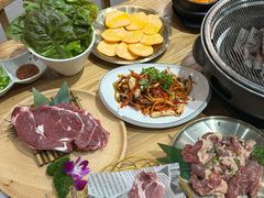 -青瓦餐厅·生鱼片·韩园烤肉(西塔店)