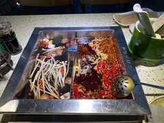 -二荆条·蜀鲜汇城市森林火锅