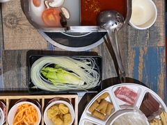 -鸡遇虾煲干锅火锅(小寨金莎店)